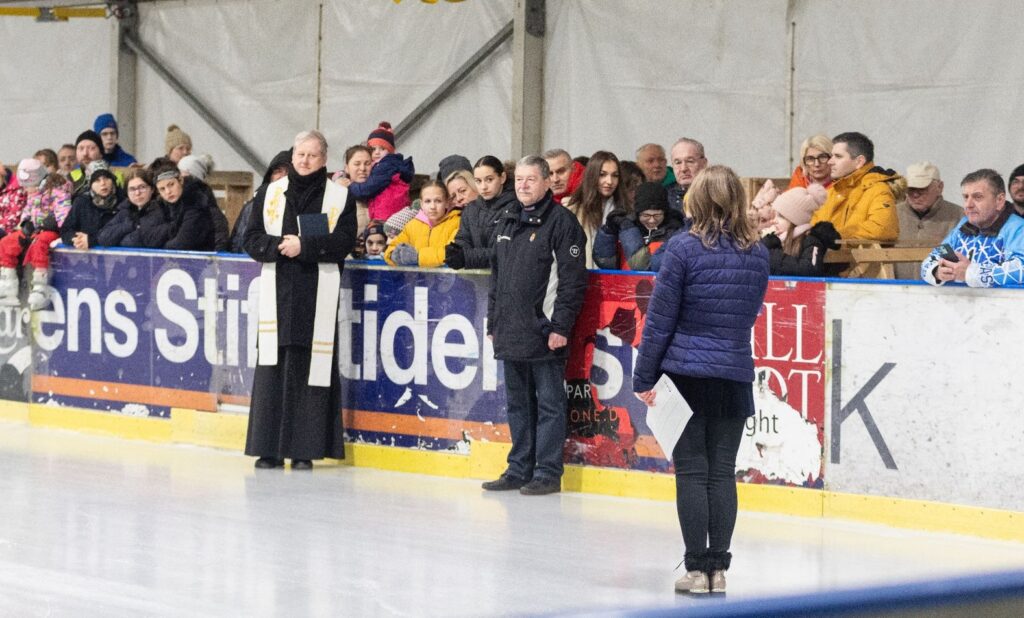 Megnyílt a Szolnok Orcas Hockey SE Jégpálya